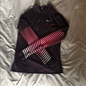 Nike Pullover